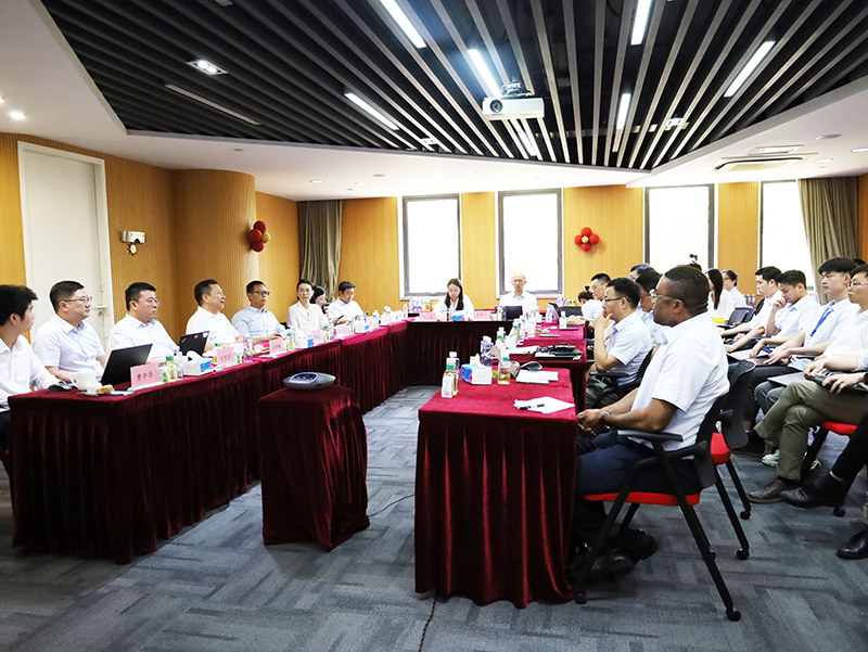 二十一载 智造未来丨贺EMC易倍体育股份廿一诞辰，再启新篇